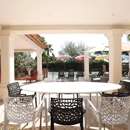 Superbe Climatisee Dans Parc Prive, Piscine סן-מקסים