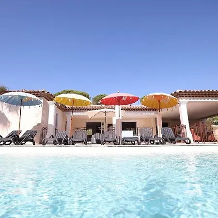 Superbe Climatisee Dans Parc Prive, Piscine וילה *